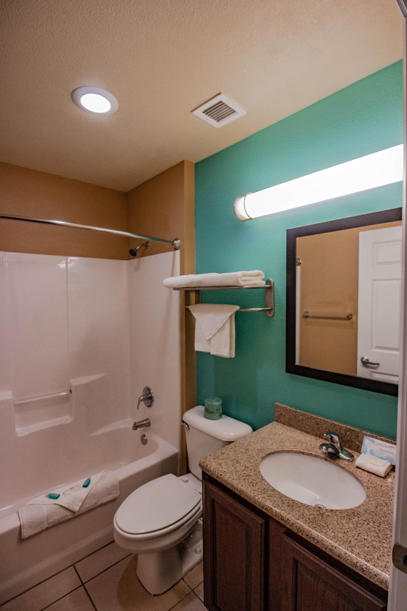 Hotel Suburban 2*