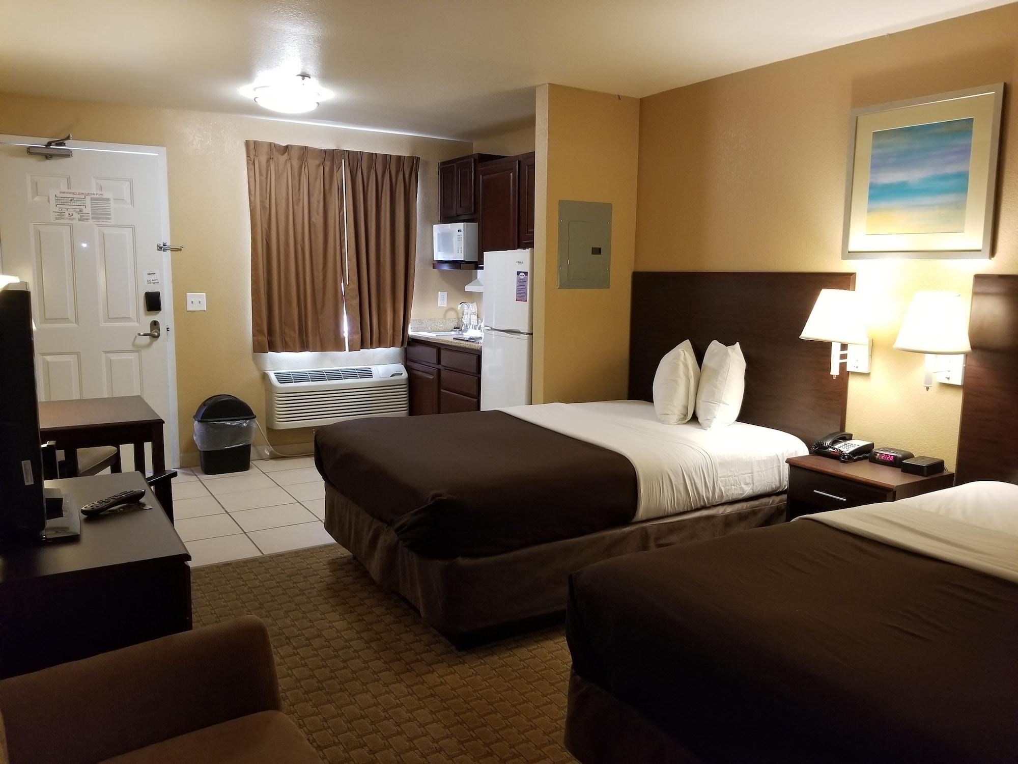 Suburban Hotel 2*