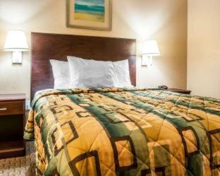 Hotel Suburban
